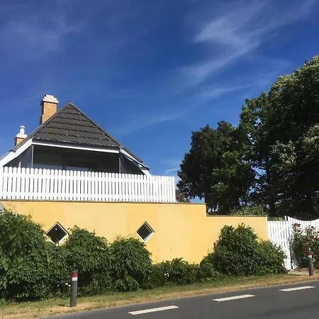 Guest house Thuro Rev